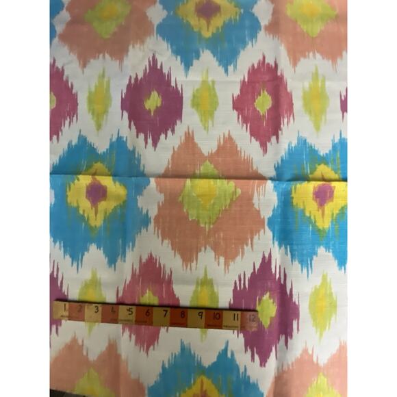 THIBAUT Bimini Ikat Linen Blend Fabric Sample 26x26 Linen Blend Multicolor - Picture 4 of 5